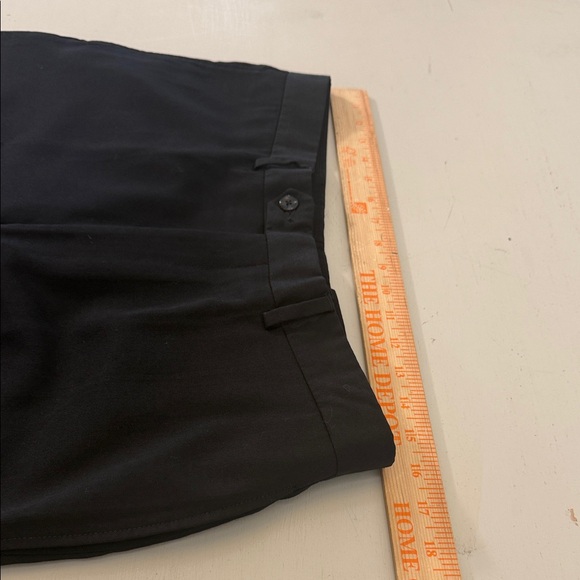 Jos. A. Bank Executive Black Suit Size 34S - Picture 9 of 14